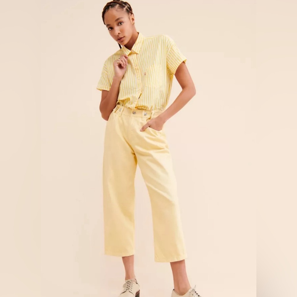 Sold Urban Outfitters EDWIN Maiia Crop Wide leg yellow Jeans M/L See Description